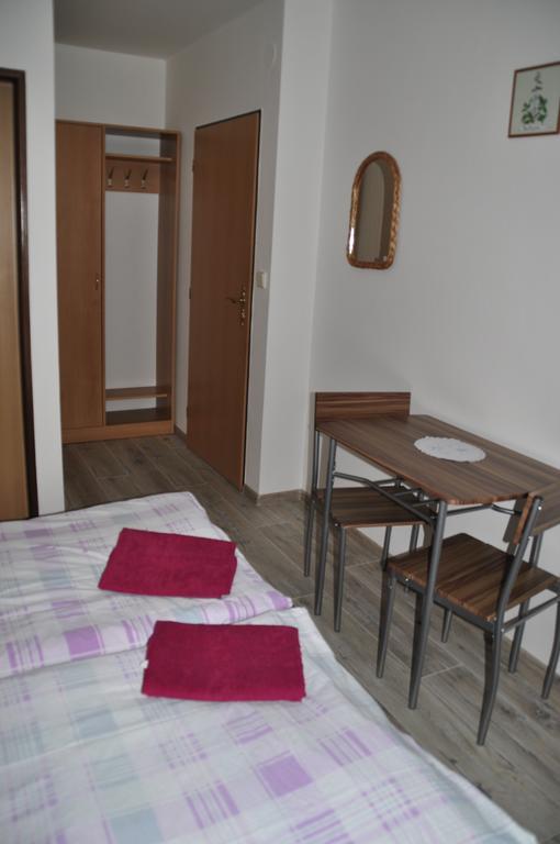 Privat Magdalena Apartment Besenova Exterior photo